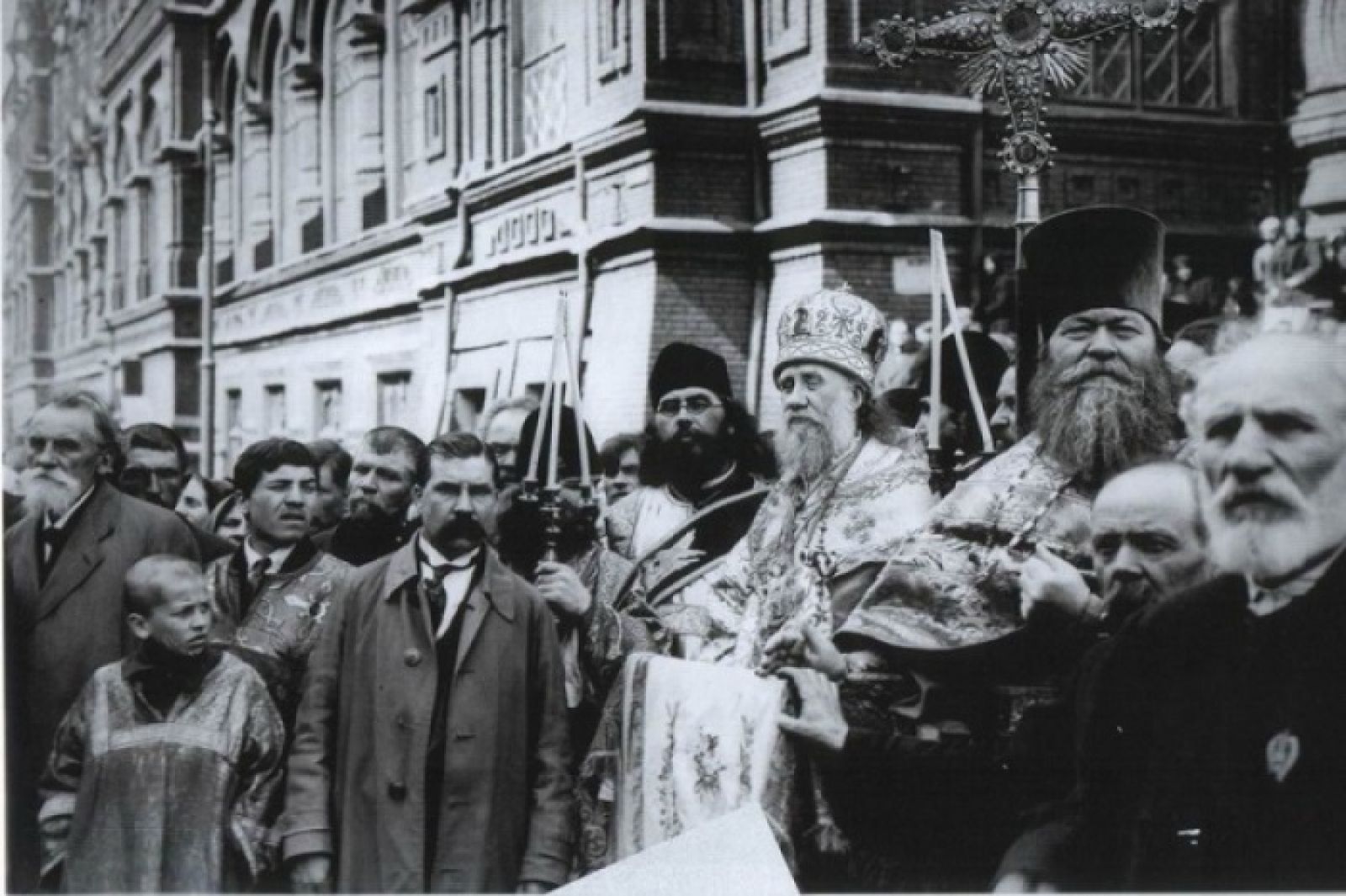 Церковь после революции. Избрание Патриарха Тихона в 1917.